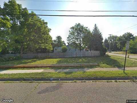 Edith St S, Pontiac, MI 48340