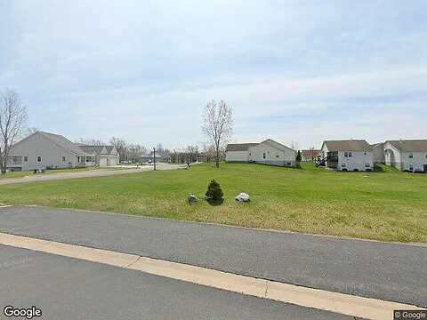 N Mallard Circle, Owosso, MI 48867