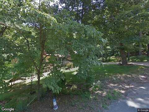 Grisham Dr, Bella Vista, AR 72715