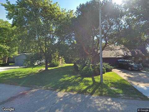 Willow Ave, Waukegan, IL 60087