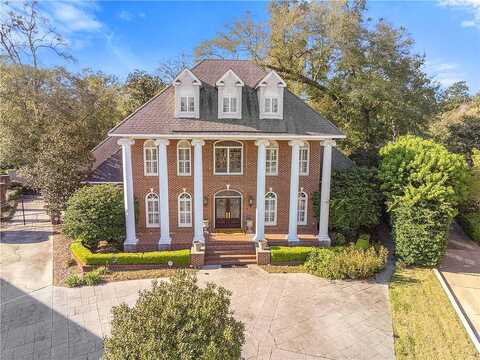 Mcgregor Oaks Ct., Mobile, AL 36608