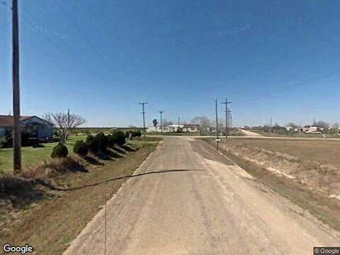 S Quailrun Ave #3, Pt Lavaca, TX 77979