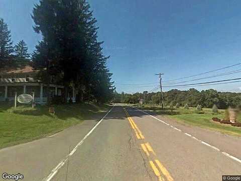 Calico Point Dr, Paupack, PA 18451