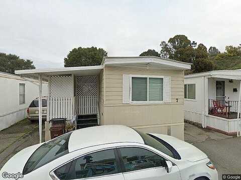 Appian Way Trailer 10, El Sobrante, CA 94803