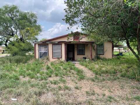 301 E Thompson Street, Hebbronville, TX 78361