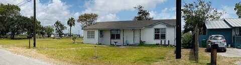 112 W Hazlett Avenue, Aransas Pass, TX 78336