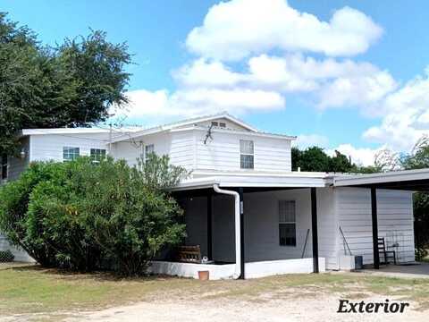 207 N Saint Marys Street, Falfurrias, TX 78355