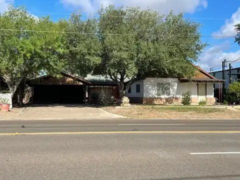 411 S Smith Avenue, Hebbronville, TX 78361