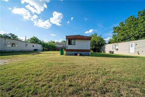 Elm, STEPHENVILLE, TX 76401
