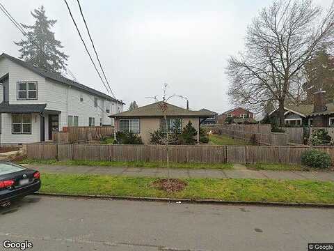 Se Woodstock Blvd, Portland, OR 97206