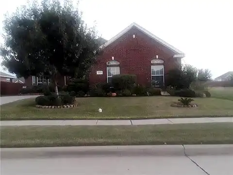Milan, FORNEY, TX 75126