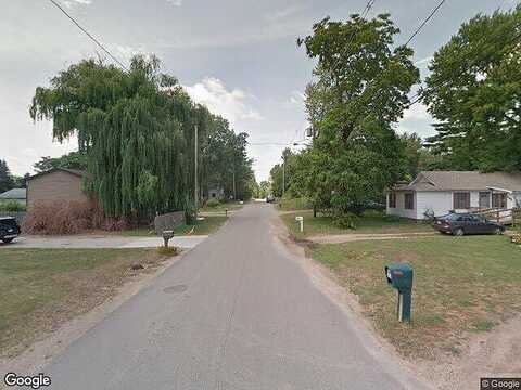 Chilson Ave, Lansing, MI 48906