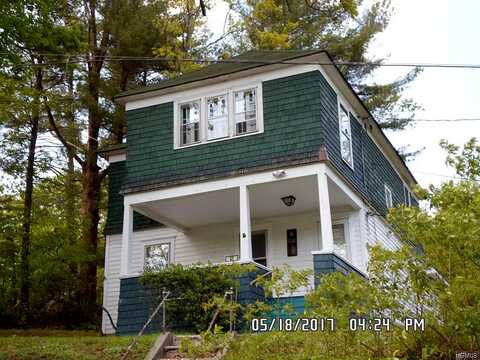 Harvest, BLOOMINGBURG, NY 12721