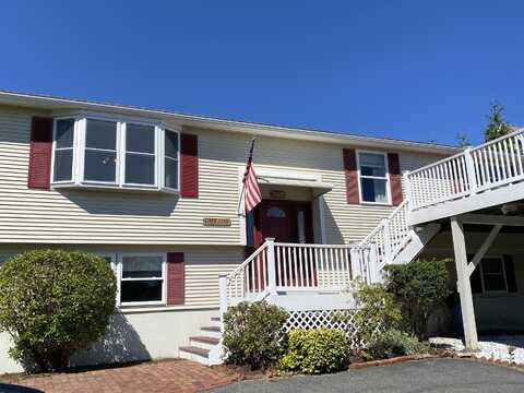 25 Ripple Cove Road, Hyannis, MA 02601