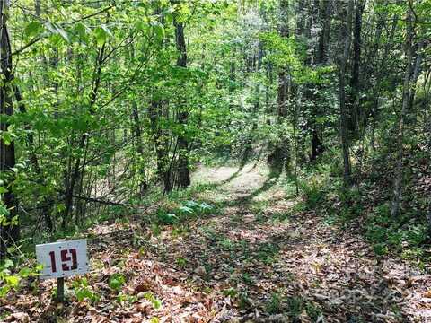 19 Trillium Lane unit: 19, Mars Hill, NC 28754