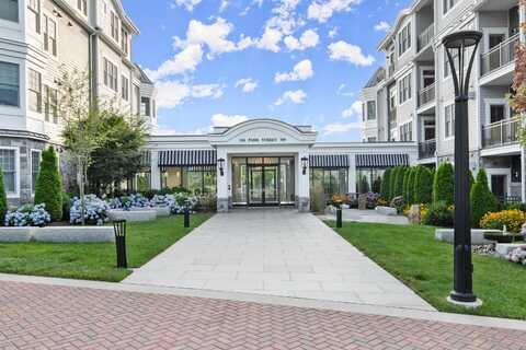 160 Park Street, New Canaan, CT 06840