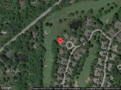 Golf Court #984, Lake Barrington, IL 60010