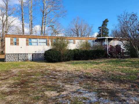 2225 Irving Road, Thaxton, VA 24174