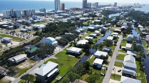 232 W 3rd Avenue, Gulf Shores, AL 36542
