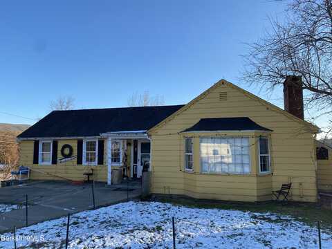 33 Silver St, Great Barrington, MA 01230