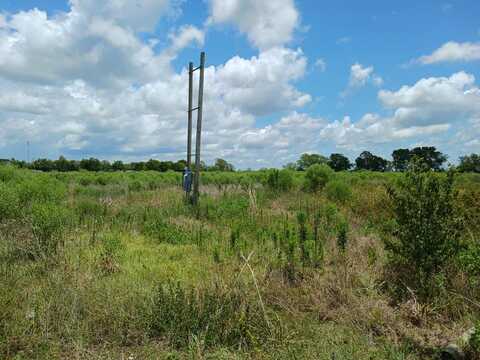 15.79 AC C/R 220, ANGLETON, TX 77515