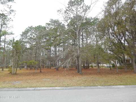 19 Southpointe Drive SE, Southport, NC 28461