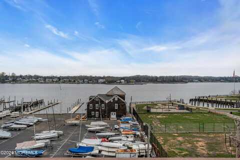 4 Boat Club Court, Red Bank, NJ 07701