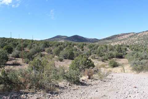 4249 W Cedar Heights Road, Chino Valley, AZ 86305