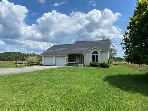 3298 Miola Road, Clarion, PA 16214
