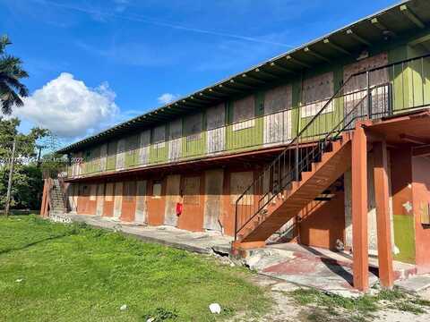 601 W Avenue A, Belle Glade, FL 33430