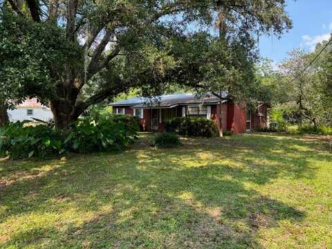 755 S MAIN STREET, WILLISTON, FL 32696