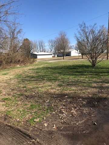 Page Circle, Madisonville, KY 42431