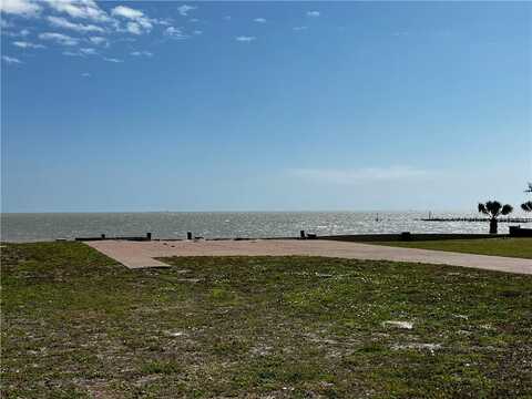 17 Royal Oaks Circle, Fulton, TX 78358