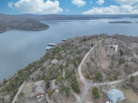 000 Fantail Road, Branson West, MO 65737