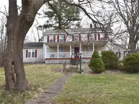 553 N MAIN Extension, Meadville, PA 16335
