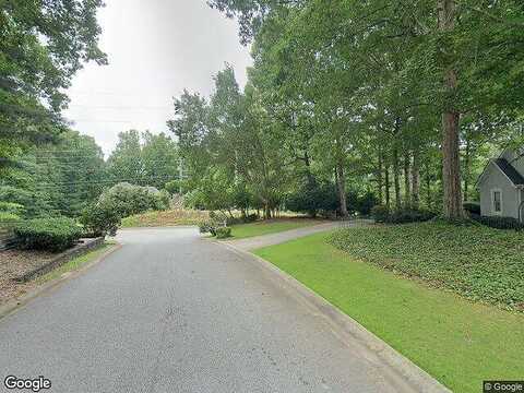 Waters Edge Rd, Tyrone, GA 30290