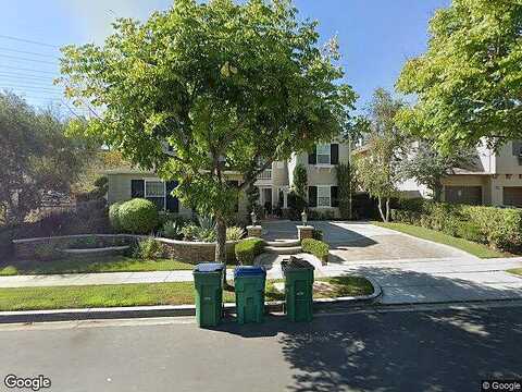 Hallcrest, LADERA RANCH, CA 92694