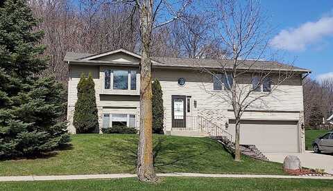 Dubin, WEST BEND, WI 53090