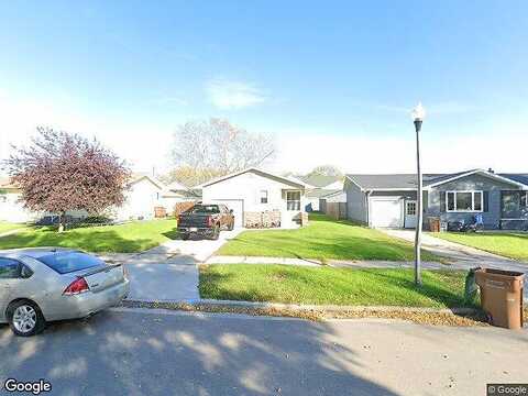 4Th, EAST GRAND FORKS, MN 56721