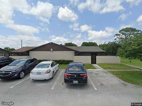 Sunny Palm Circle #B, Greenacres, FL 33413