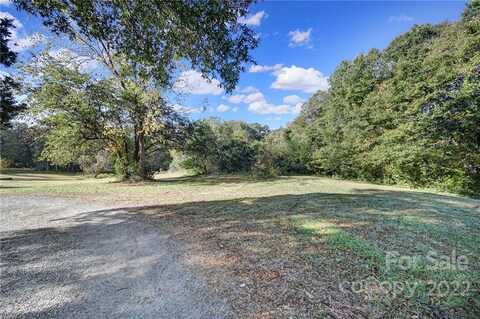 2035 Mountain Island Highway, Mount Holly, NC 28120