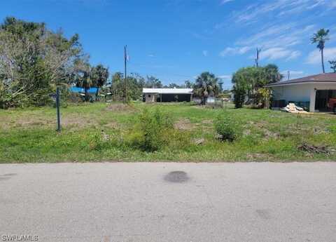 425 Monterey Avenue, CAPE CORAL, FL 33904