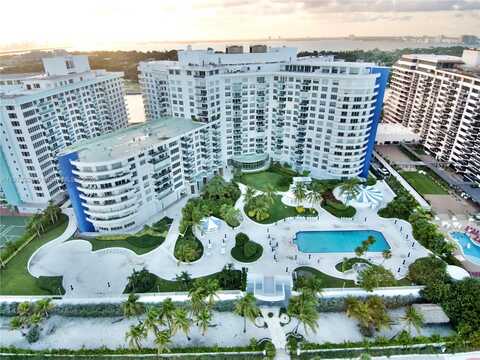 5151 NE Collins Ave, Miami Beach, FL 33140