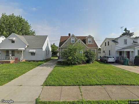 Edgewood, MAPLE HEIGHTS, OH 44137