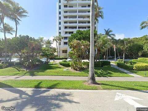 Ocean, HIGHLAND BEACH, FL 33487