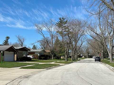 Pleasant, CHICAGO HEIGHTS, IL 60411