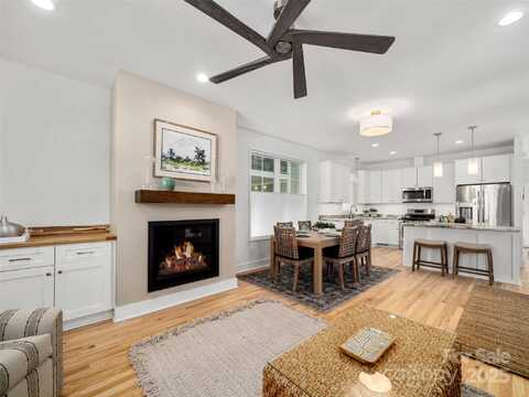 55 Skyvue Court, Saluda, NC 28773