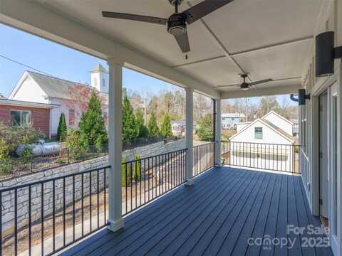 55 Skyvue Court unit: E, Saluda, NC 28773