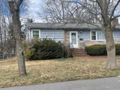 117 W Chestnut St, Brockton, MA 02301