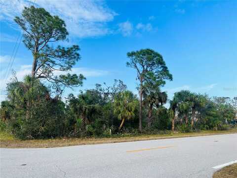 17128 WINTERGARDEN AVENUE, PORT CHARLOTTE, FL 33948